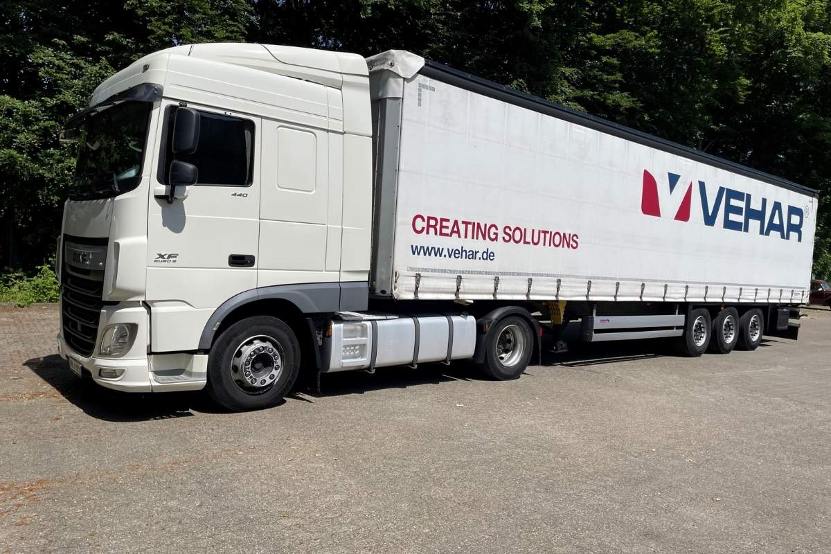 LKW Transport auf Autobahn Deutschland